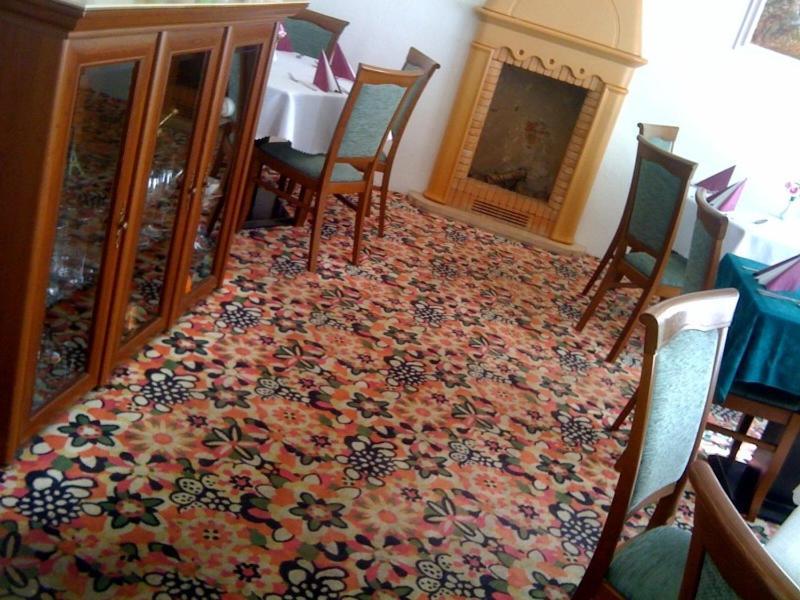 Hotel Line Litvínov Zewnętrze zdjęcie